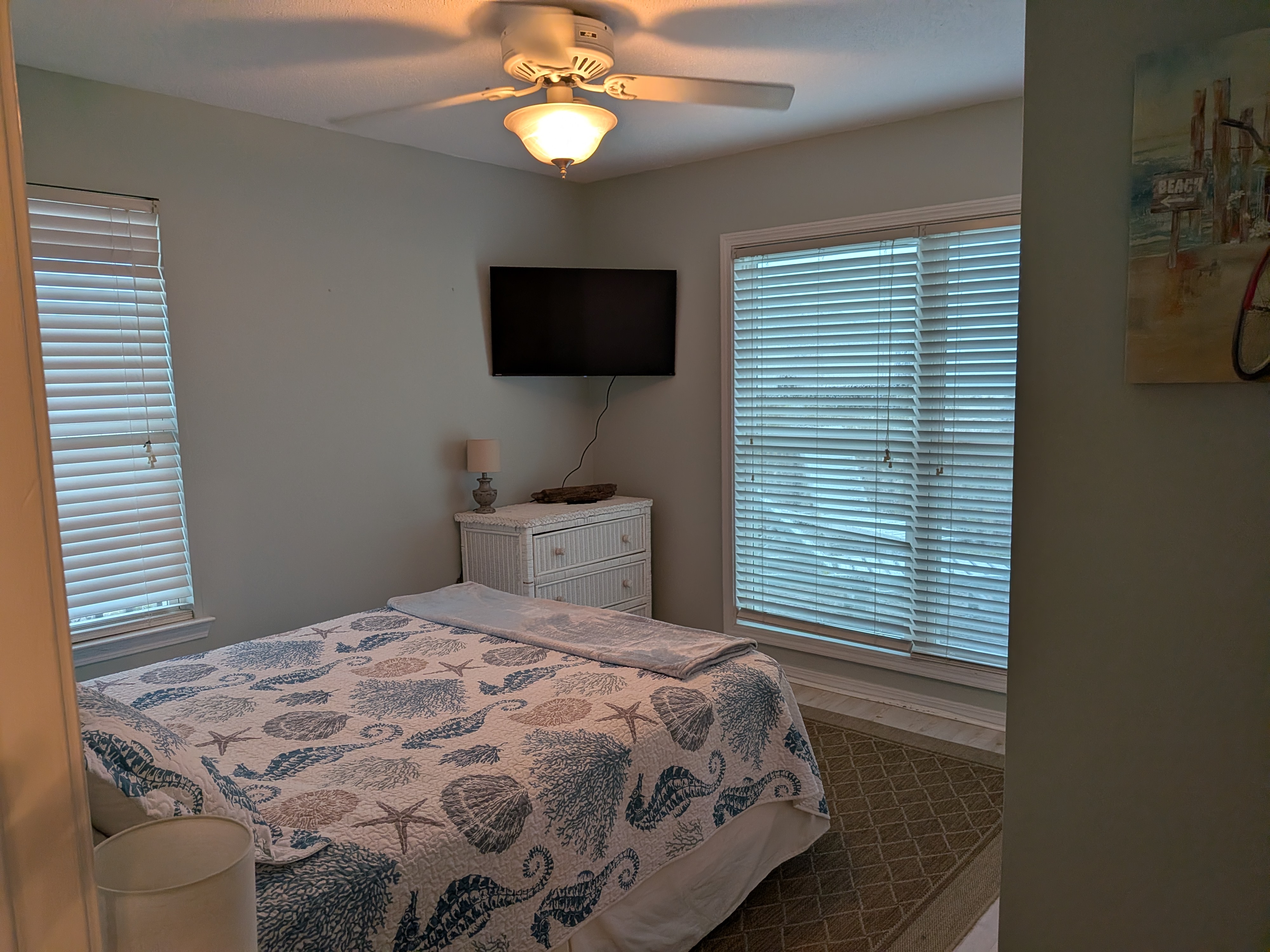 Sea Glass Property Photo